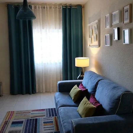 Cantinho Da Ceu * Porto de Mos (Leiria)